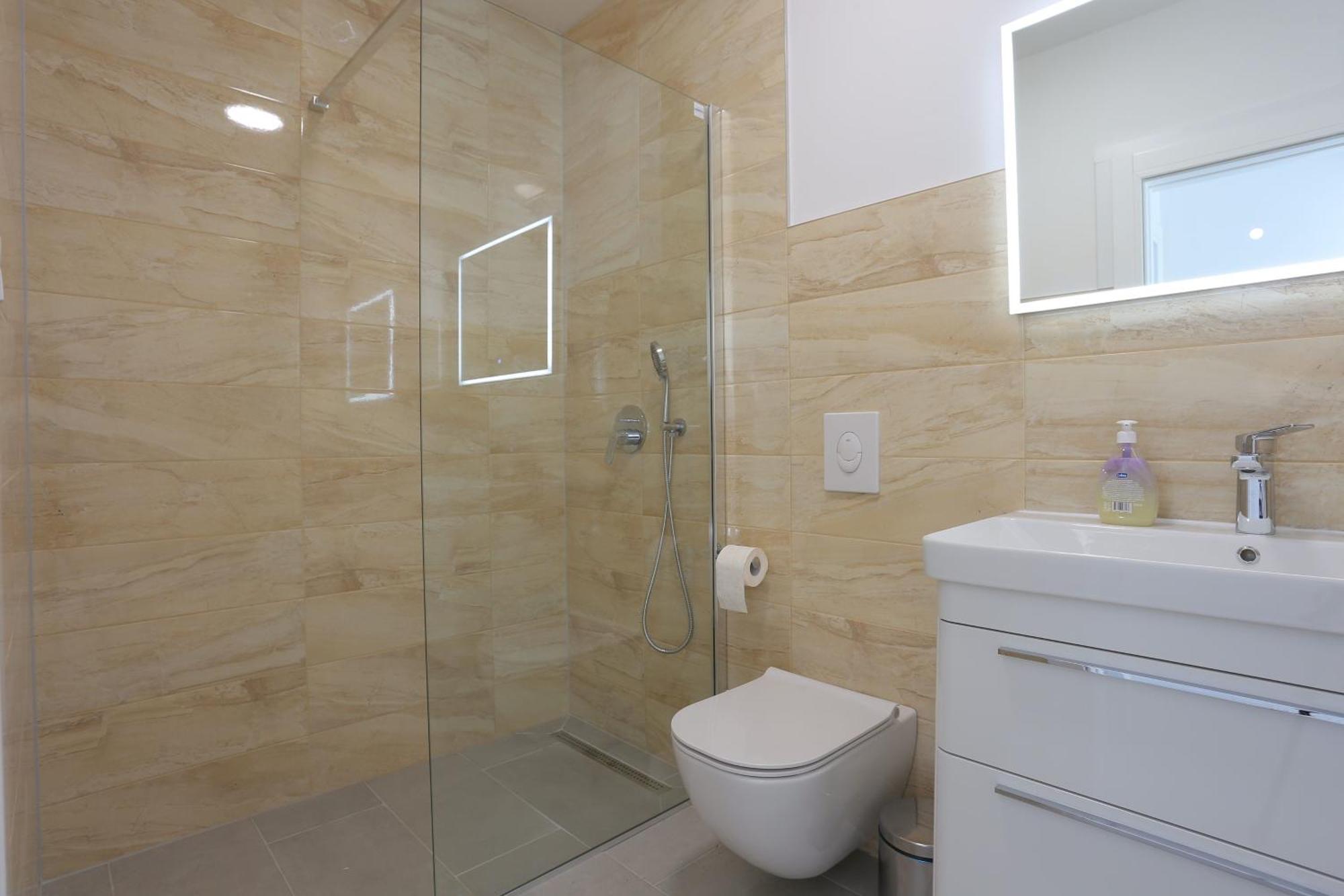 Apartments With A Parking Space Baska Voda, Makarska - 6773 Quarto foto